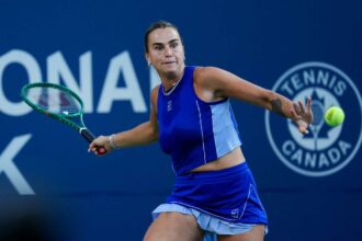 Aryna Sabalenka es Iga Swiatek magabiztos gyozelmekkel lepnek tovabb a Torontoi Masters en