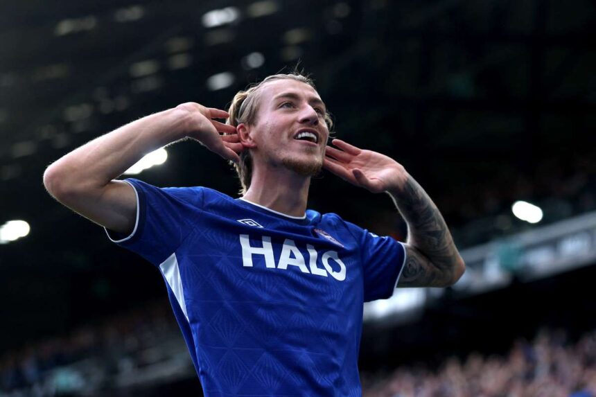 Clarke 90 percbeli goljaval az Ipswich legyzi a Sunderlandet a Premier League visszateresen