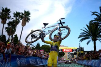 Demi Vollering megnyeri az utolso szakaszt ezzel veglegesse teszi a Tour de France Femmes gyozelemet