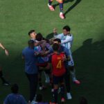FIFA eltiltja Leandro Paredest a vilagbajnoki dontorol es jelentosebirsagot szab ki Argentinara