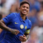 Fernandez t kifutyultek mikozben a Chelsea legyozte a Real Sociedadot a felkeszulesi merkozesen