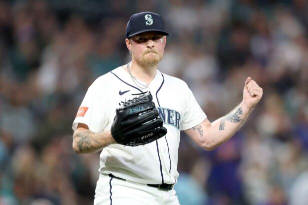 Gabe Speier harommeccses eltiltast kap az MLB tol a kispadok kozotti verekedes miatt