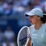 Iga Swiatek dominalja a Kanadai Masters dontot legyori Elena Rybakinat es megnyeri 12 WTA 1000 t