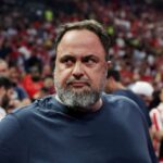 Marinakis a Nottingham Forest tulajdonosa keresetet indit a Crystal Palace ellen provokatv molin miatt