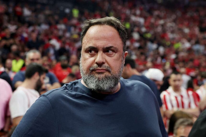 Marinakis a Nottingham Forest tulajdonosa keresetet indit a Crystal Palace ellen provokatv molin miatt