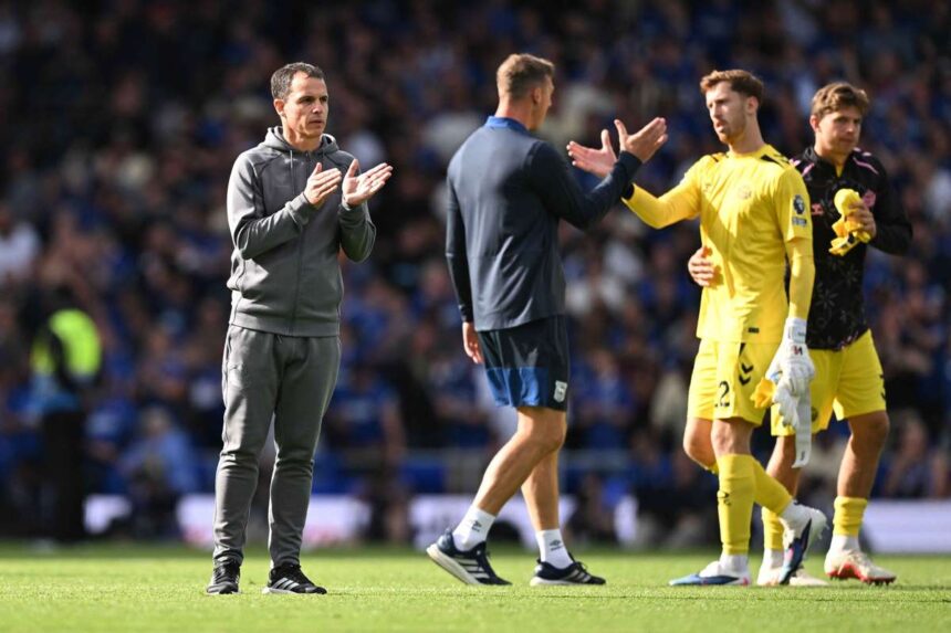Regis Le Bris ugy veli hogy Sunderland kesoi veresge Ipswich ellen kicsit kegyetlen volt