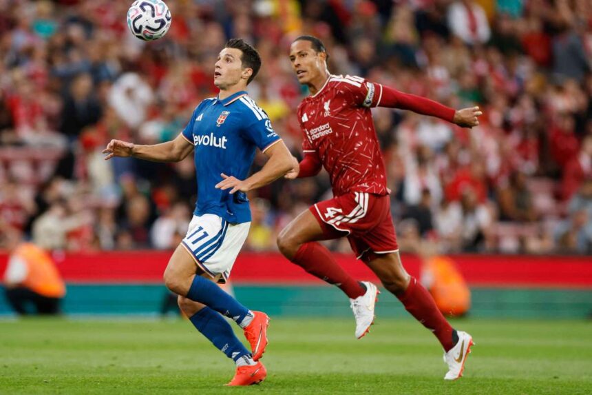 Van Dijk arra figyelmezteti a Liverpoolt hogy javitsanak a elfogadhatatlan 2025 26 os szezonert