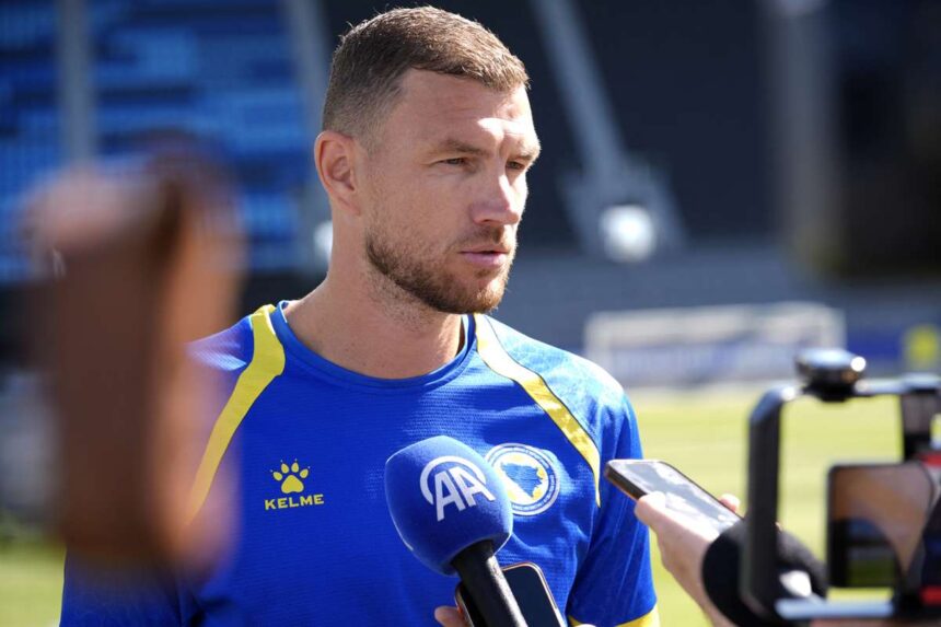 Veteran csatar Edin Dzeko szerzodest hosszabbitast irt ala a Schalkeval